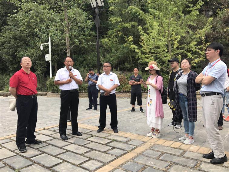 微信图片_20180801140717.jpg